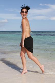 Olivia Munn feet photo thumbnail