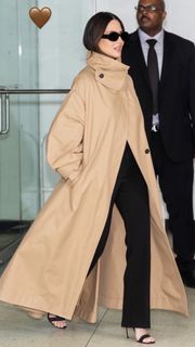 Olivia Munn feet photo 13