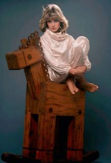 Olivia Newton-John feet photo thumbnail