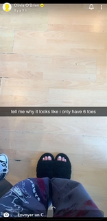 Olivia O'Brien feet photo 9