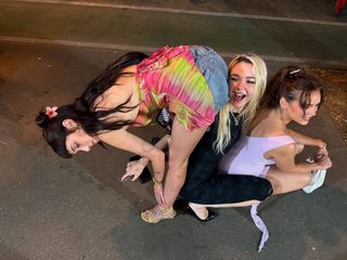 Olivia O'Brien feet photo 15
