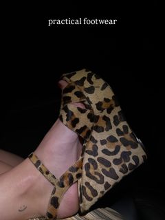 Olivia O'Brien feet photo 11