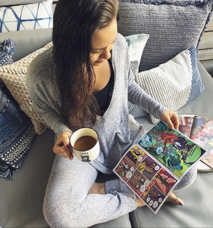 Olivia Olson feet photo 8