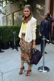 Olivia Palermo feet photo thumbnail