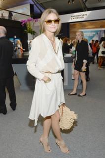 Olivia Palermo feet photo thumbnail