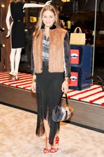 Olivia Palermo feet photo thumbnail