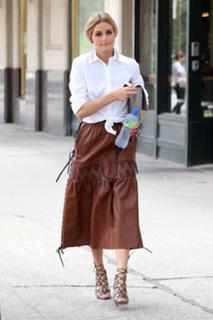 Olivia Palermo feet photo thumbnail