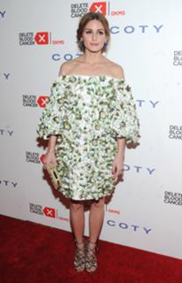 Olivia Palermo feet photo thumbnail