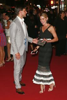 Olivia Palermo feet photo thumbnail