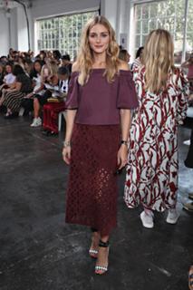 Olivia Palermo feet photo thumbnail