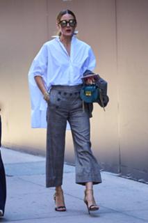 Olivia Palermo feet photo thumbnail