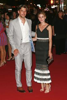 Olivia Palermo feet photo thumbnail