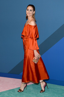 Olivia Palermo feet photo thumbnail