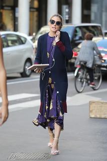 Olivia Palermo feet photo thumbnail