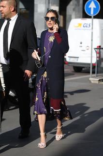 Olivia Palermo feet photo thumbnail