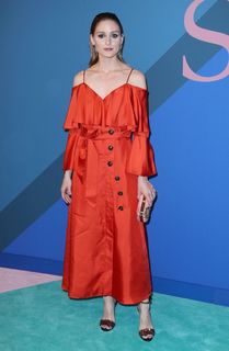 Olivia Palermo feet photo thumbnail