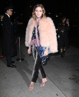 Olivia Palermo feet photo thumbnail