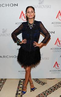 Olivia Palermo feet photo thumbnail