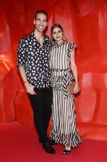 Olivia Palermo feet photo thumbnail