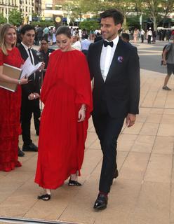 Olivia Palermo feet photo thumbnail