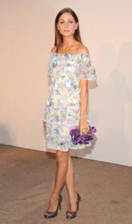 Olivia Palermo feet photo thumbnail