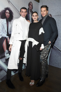 Olivia Palermo feet photo thumbnail