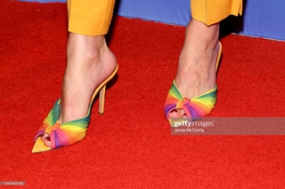 Olivia Palermo feet photo thumbnail