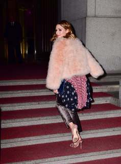 Olivia Palermo feet photo thumbnail