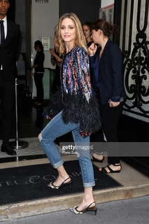 Olivia Palermo feet photo thumbnail