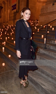 Olivia Palermo feet photo thumbnail