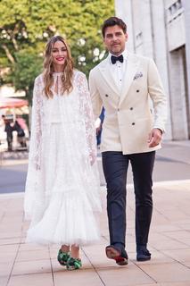 Olivia Palermo feet photo thumbnail