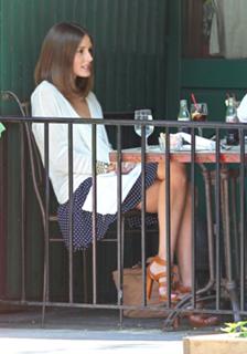 Olivia Palermo feet photo thumbnail