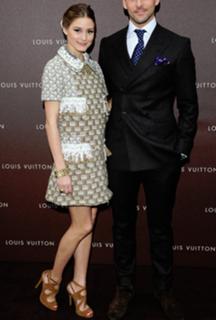 Olivia Palermo feet photo thumbnail