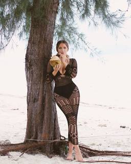Olivia Pierson feet photo 13