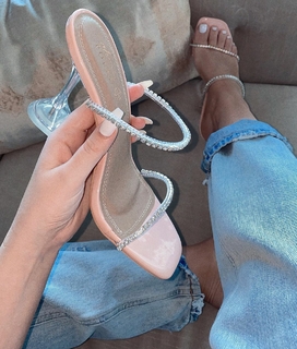 Olivia Pierson feet photo 17