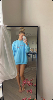 Olivia Ponton feet photo thumbnail