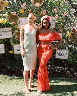 Olivia Ponton feet photo thumbnail