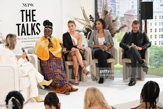 Olivia Ponton feet photo thumbnail