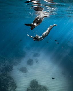 Olivia Ponton feet photo thumbnail