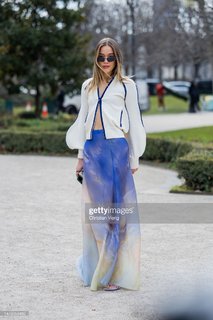 Olivia Ponton feet photo thumbnail