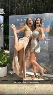 Olivia Ponton feet photo thumbnail