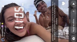 Olivia Ponton feet photo thumbnail