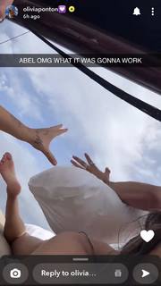 Olivia Ponton feet photo thumbnail