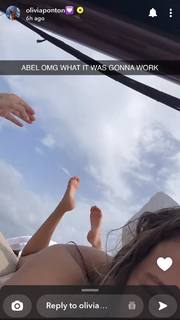 Olivia Ponton feet photo thumbnail