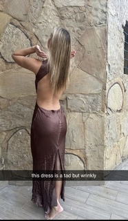 Olivia Ponton feet photo thumbnail