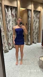 Olivia Ponton feet photo thumbnail