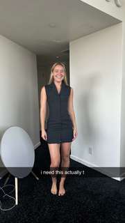 Olivia Ponton feet photo thumbnail