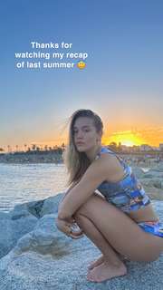 Olivia Ponton feet photo thumbnail