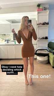 Olivia Ponton feet photo thumbnail