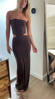 Olivia Ponton feet photo thumbnail